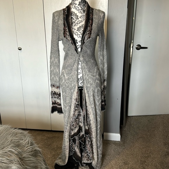 Free People - Picture 2 of 7